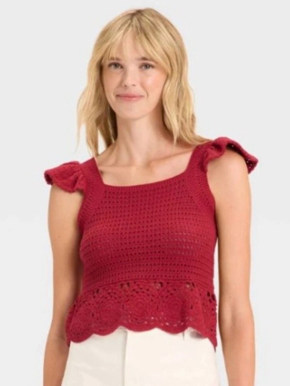 Universal Thread Women's
Large Red Openwork Flutter
Sleeve Sweater Tank